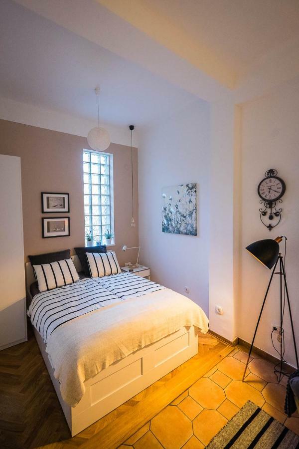 Caelestis Rustic Studio Загреб Экстерьер фото